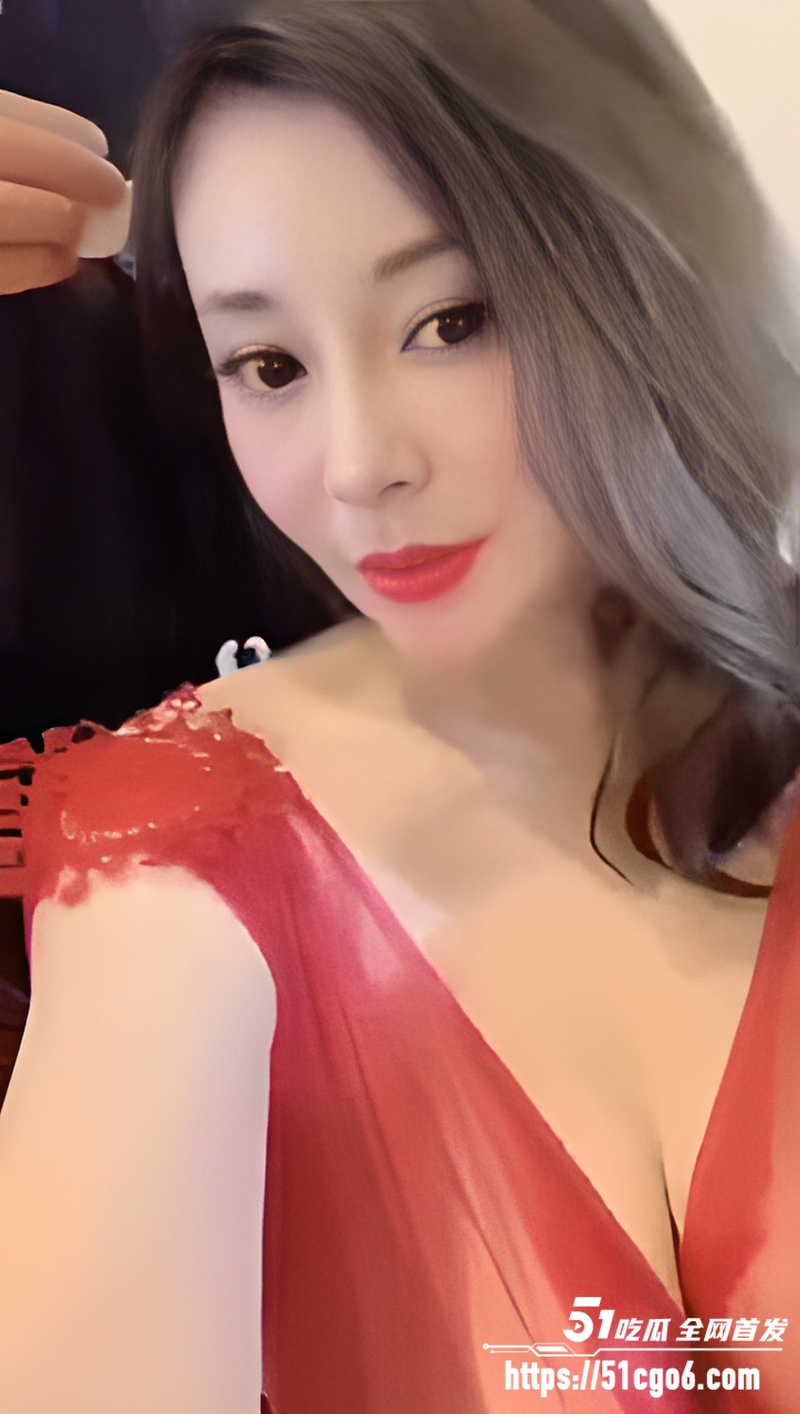 京城第一巨乳少妇 张秒汐 1