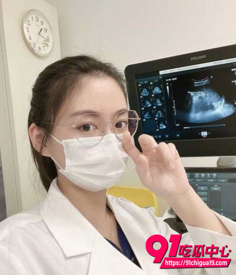 女医生陈悦琳酒店约炮视频1