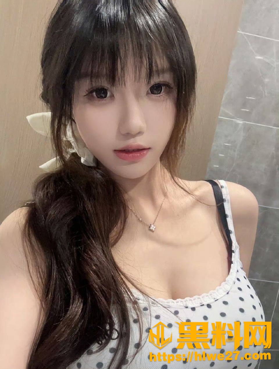 《逍遥房东俏房客》38至39章 刘明打赌深陷困境 爱人出现伸手救援 配图