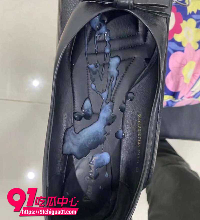 我的母亲叫雪丽新作4 我的母亲叫雪丽新作4