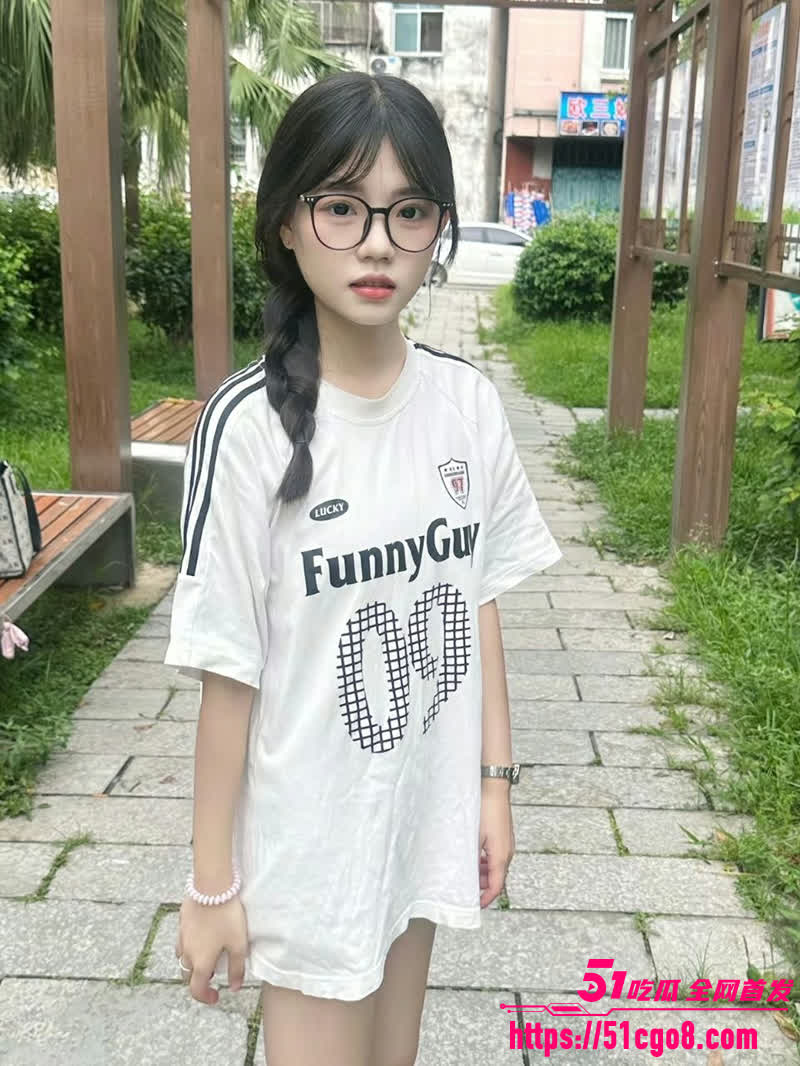 5深圳眼睛学妹 5深圳眼睛学妹