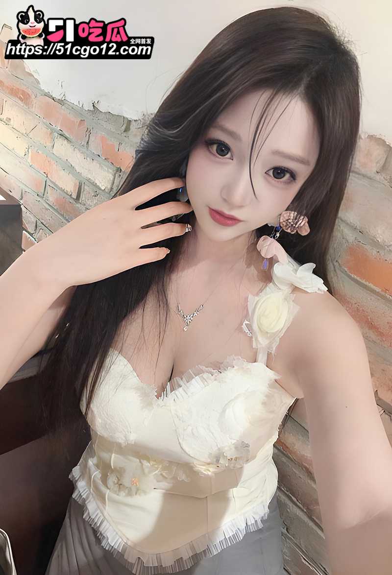 郑州嫩妹主播约炮视频流出 1 拷贝