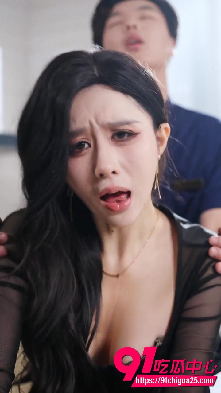 厨师陈默上门服务遭女主勾引7 厨师陈默上门服务遭女主勾引7