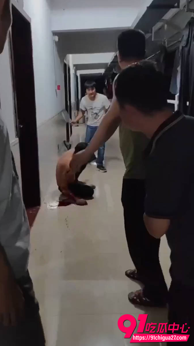 广东一厂区宿舍突发砍人惨案2