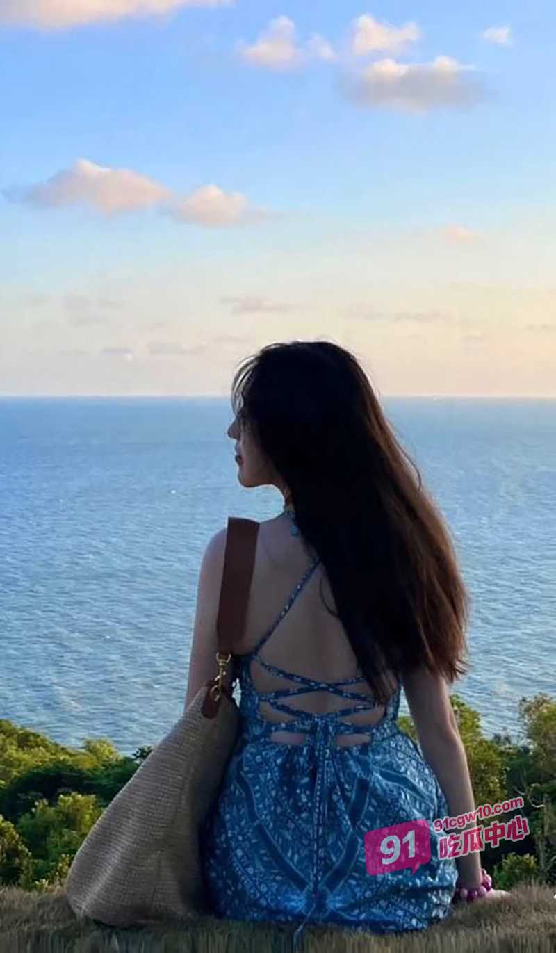 浙江杭州美女陈文曦遭前男友泄密曝光 绝美颜值有型身材 乖巧吃鸡被操的样子属实让人羡慕 配图4