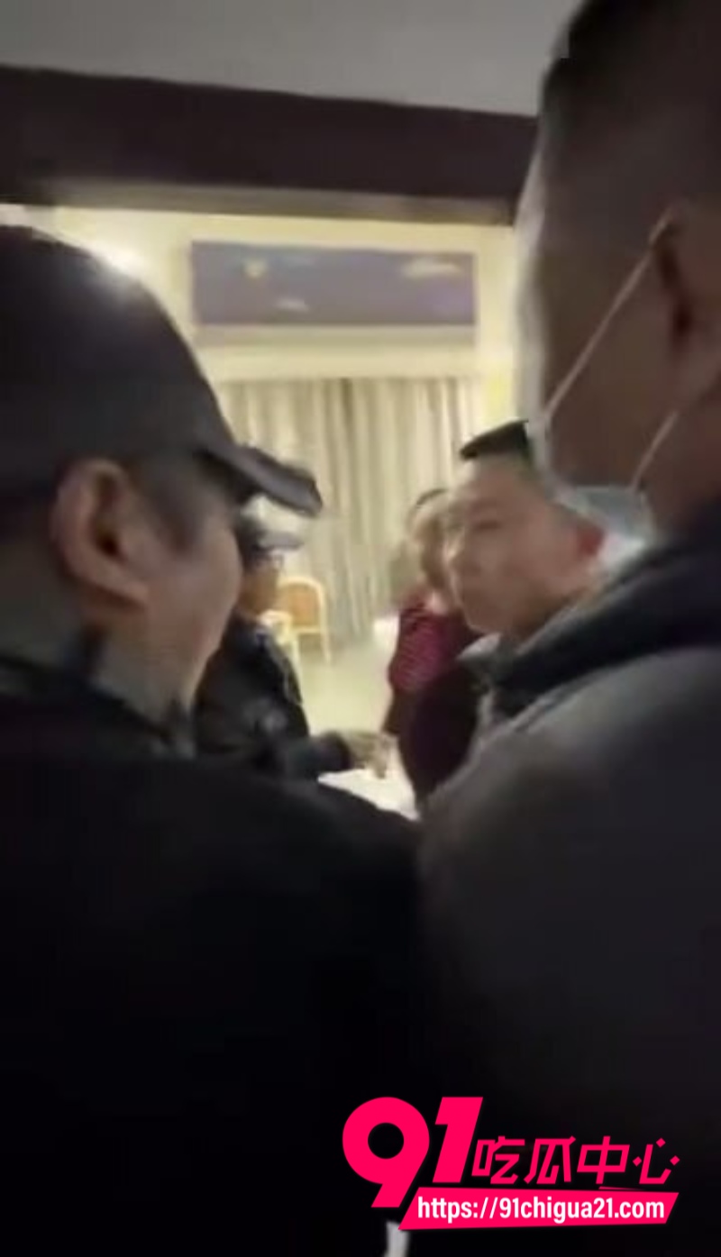 潮汕抓奸现场直击视频2 潮汕抓奸现场直击视频2