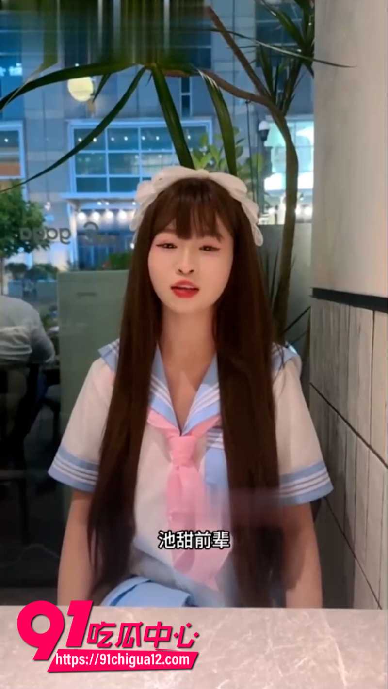 粉嫩小萝莉池甜 跟白虎骚母狗哥布林 在线PK表演自慰喷水 输的人用鞭炮炸逼