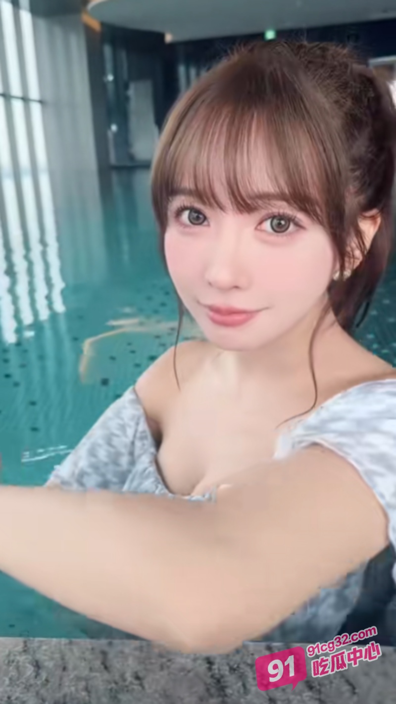 美女护士三上悠亚订婚后遇见就医的出轨前男友 病床上榨干了渣男！ 配图3