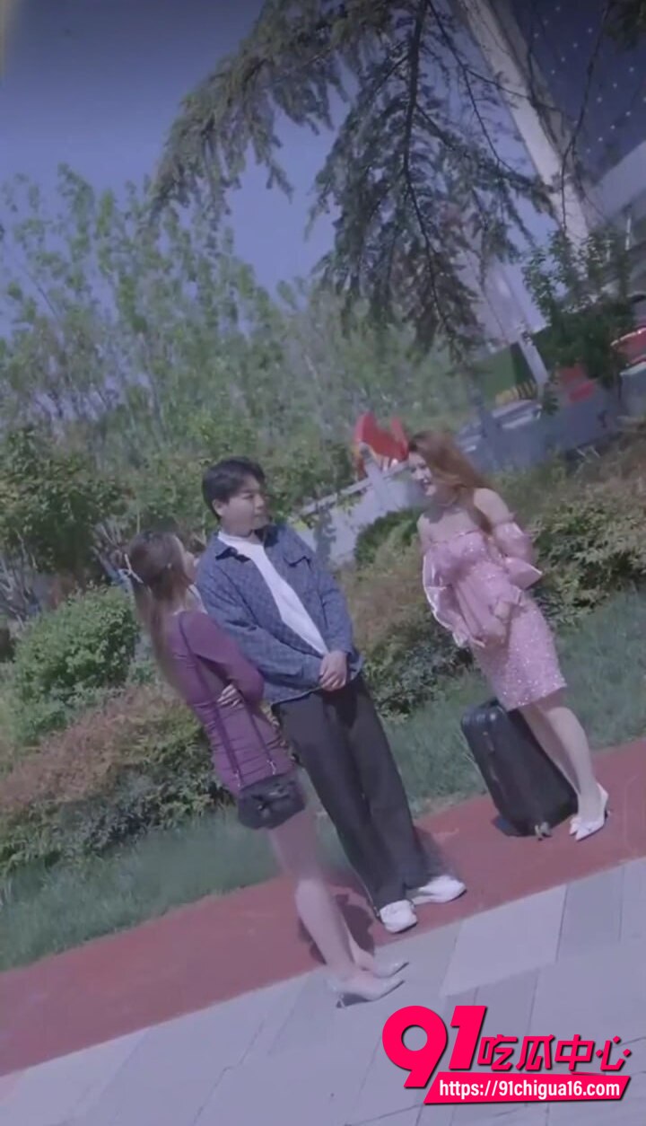 小伙靠大屌征服各样美女2
