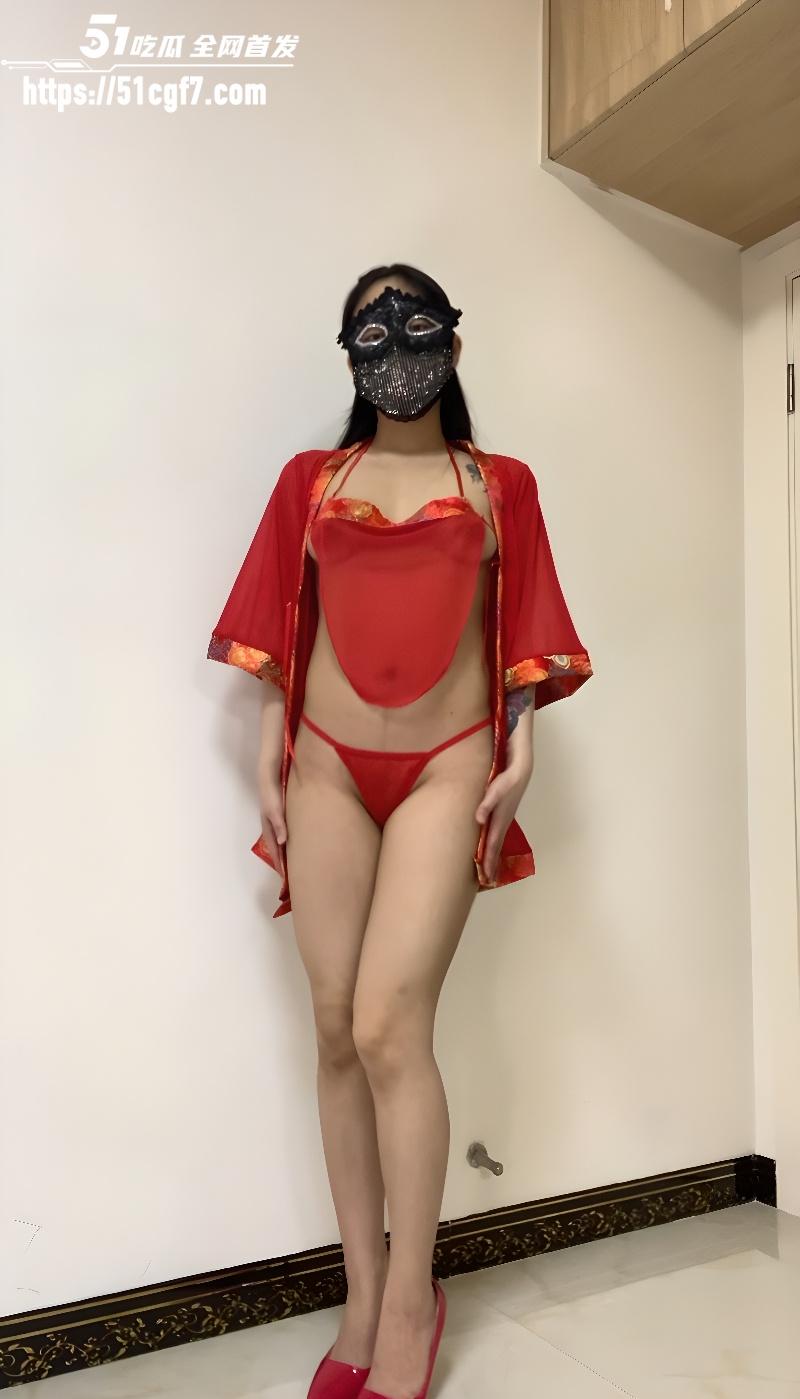 极品骚货 优优 粗大假屌自慰1 极品骚货 优优 粗大假屌自慰1