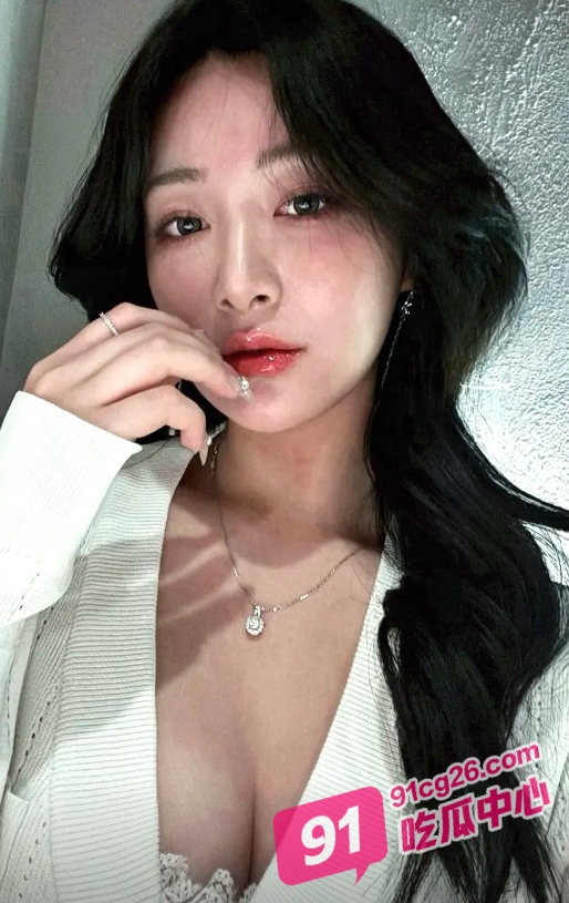 湖南湘潭陈景斌 在老婆的茶水里撒尿 只为把老婆调教成SM母狗！ 配图3