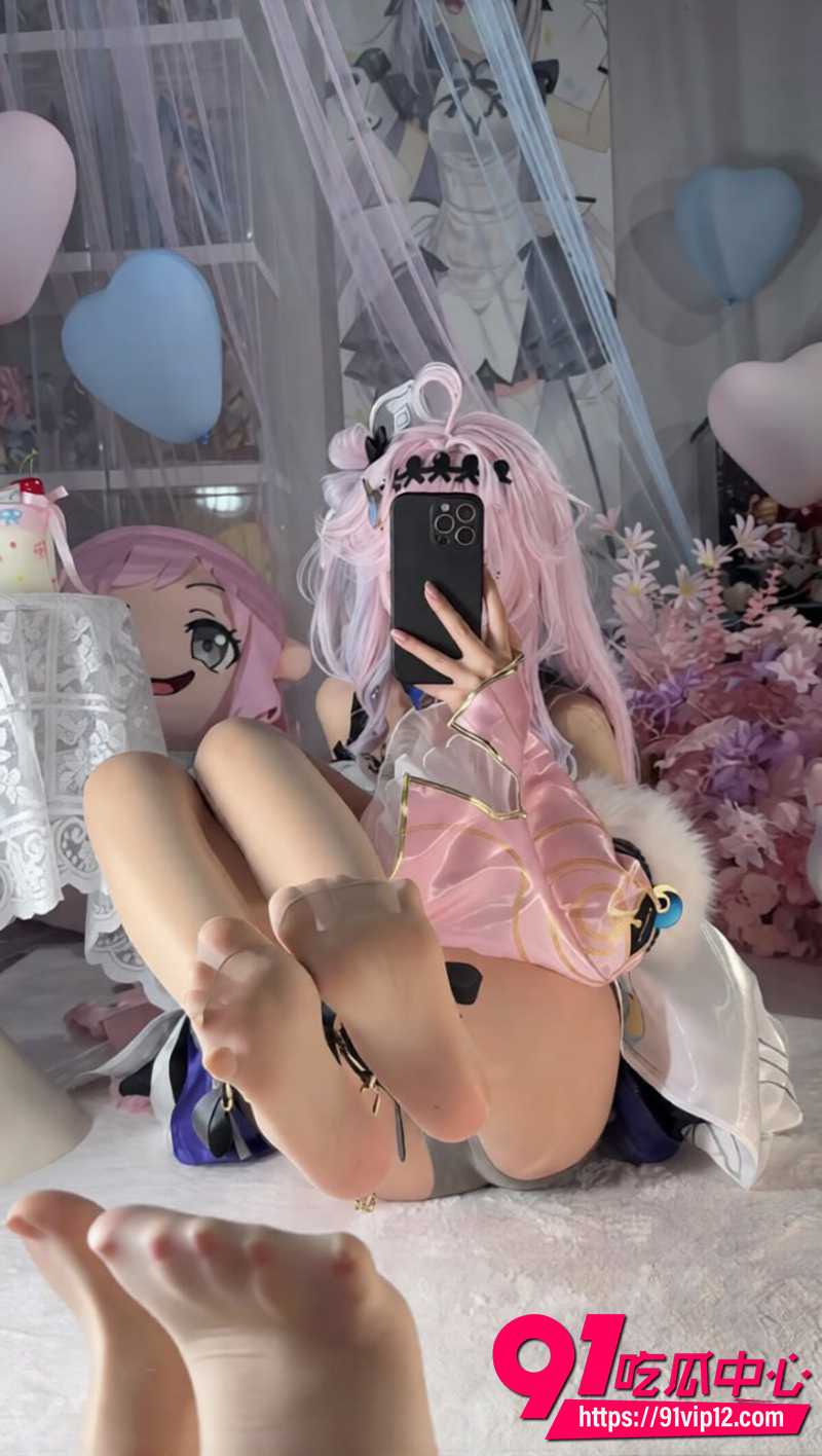 推特足控福利姬白栎Shirly 4