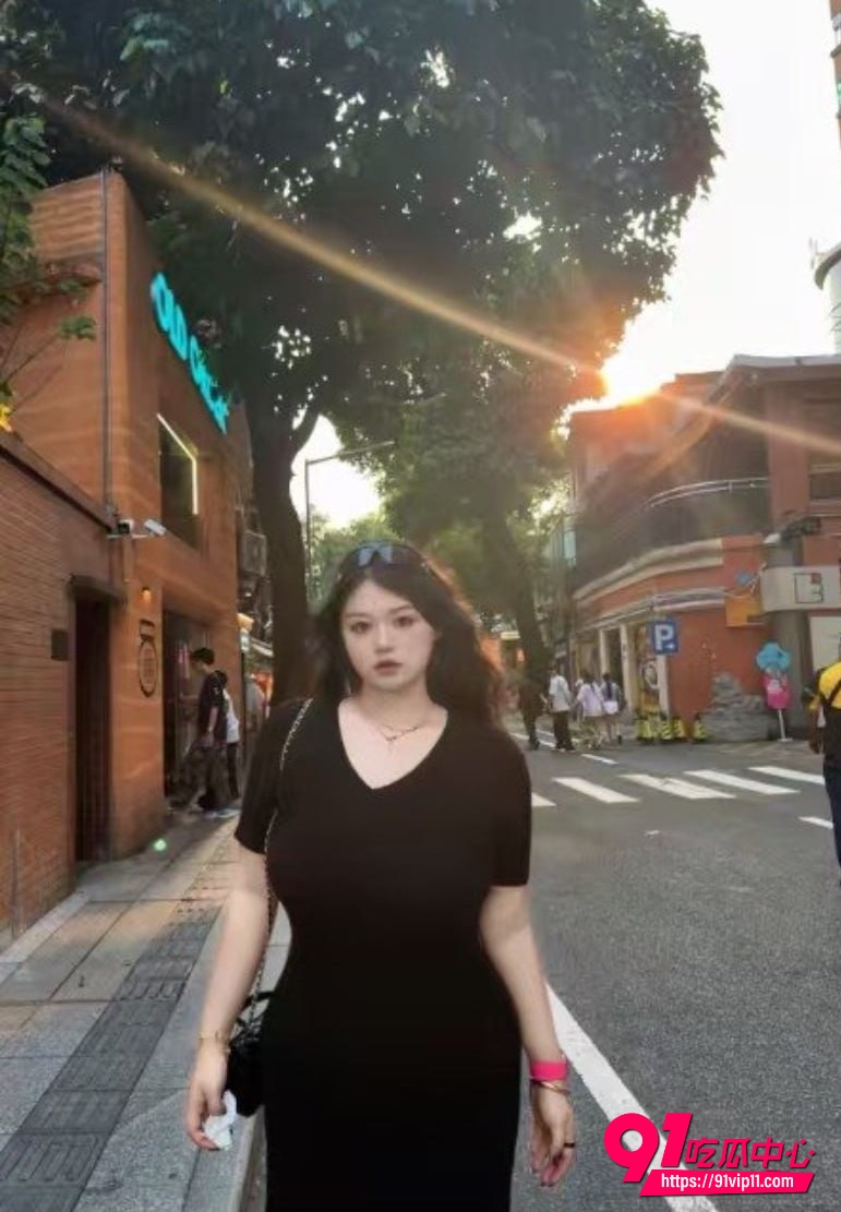 BBW微信群10