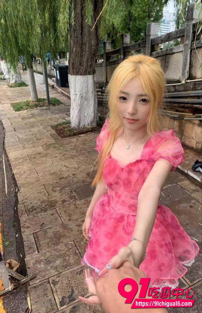 湖北师大范诗敏19