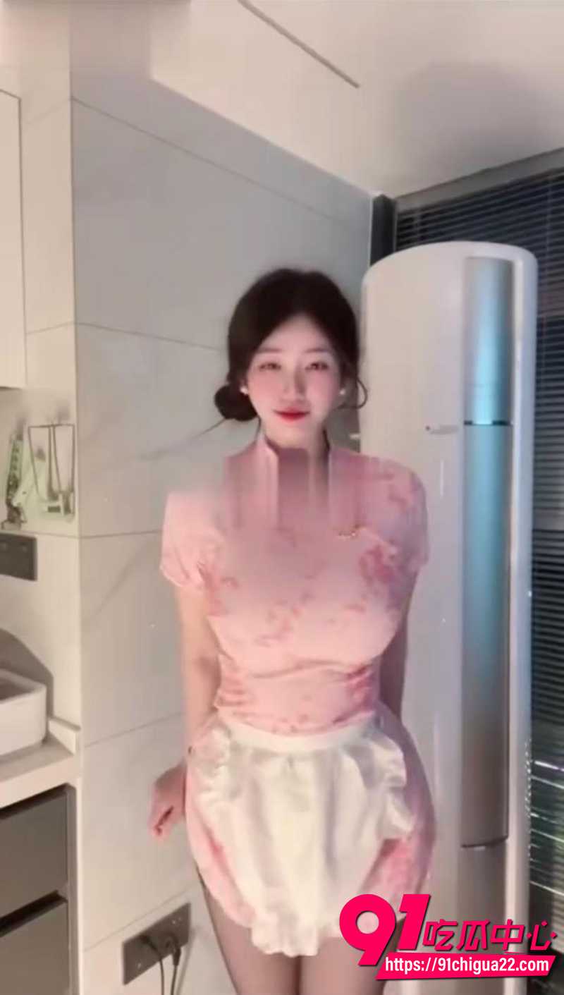 抖音巨乳网红任亦菲 2