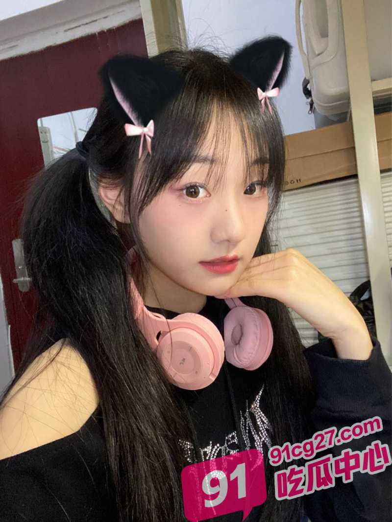 温暖青春：美女大学生的浪漫恋爱记 又甜又欲叫声酥麻！