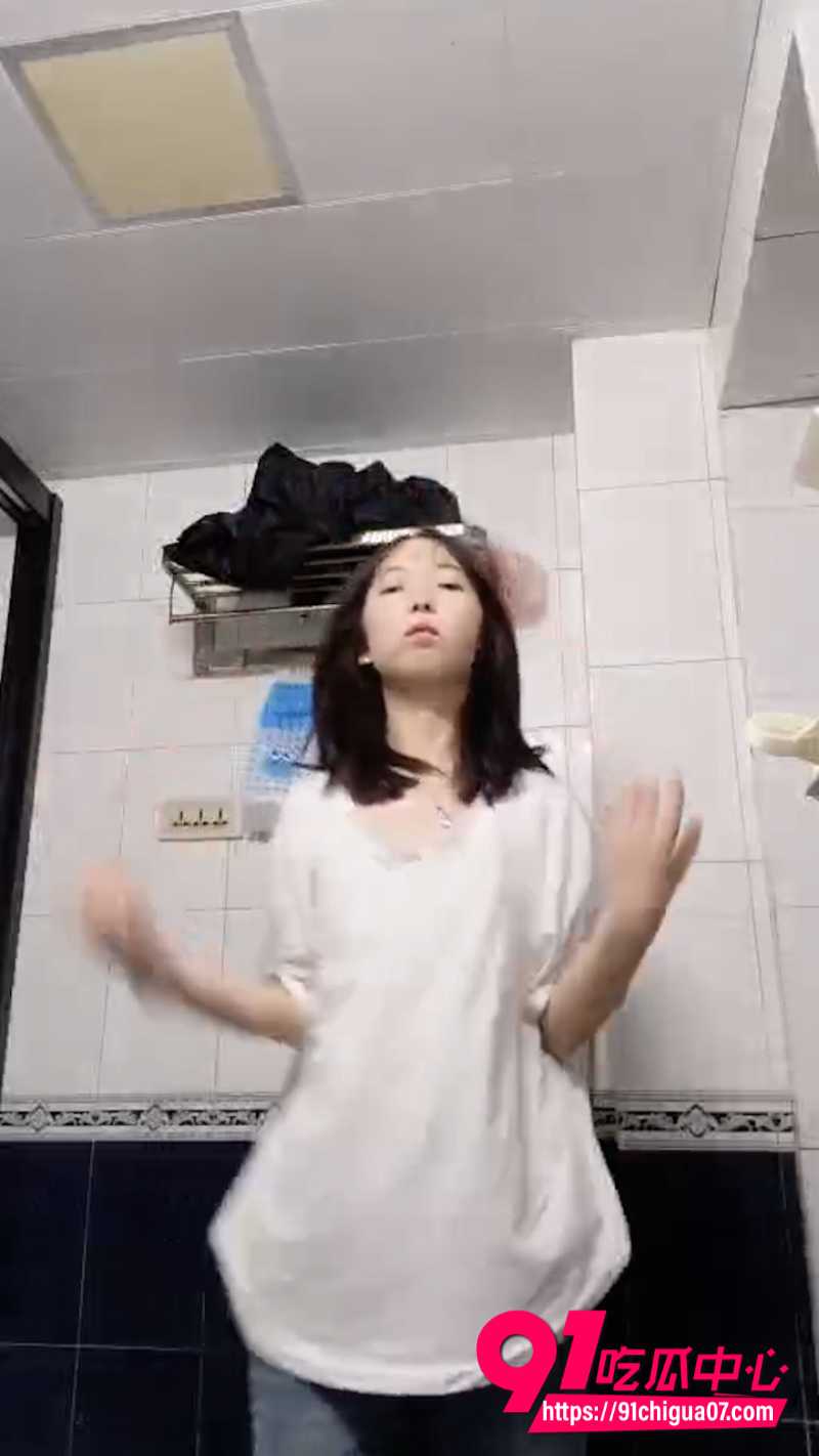 重庆骚逼2 重庆骚逼2