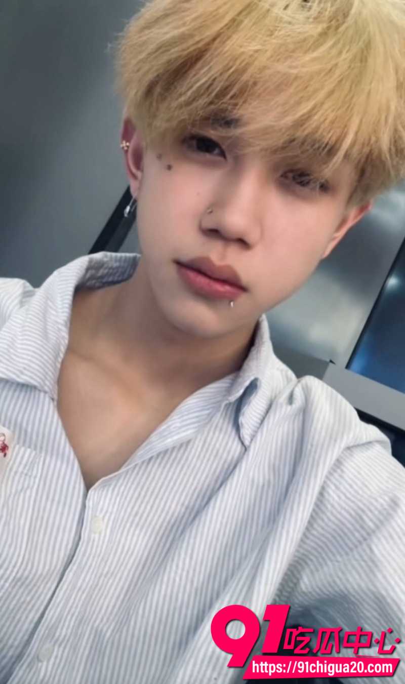 快手男网红零碎桐人设崩塌逼迫女友堕胎脚踏多条船5