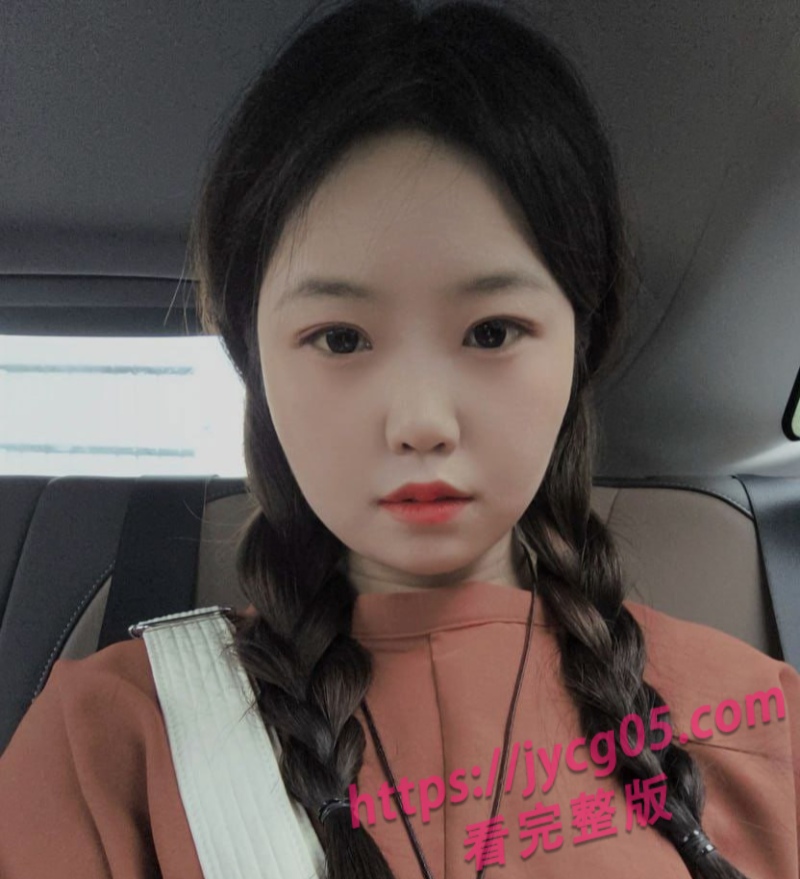 甘肃眼镜妹于雪视频被疯传！全裸挑逗画面撩人 配图6