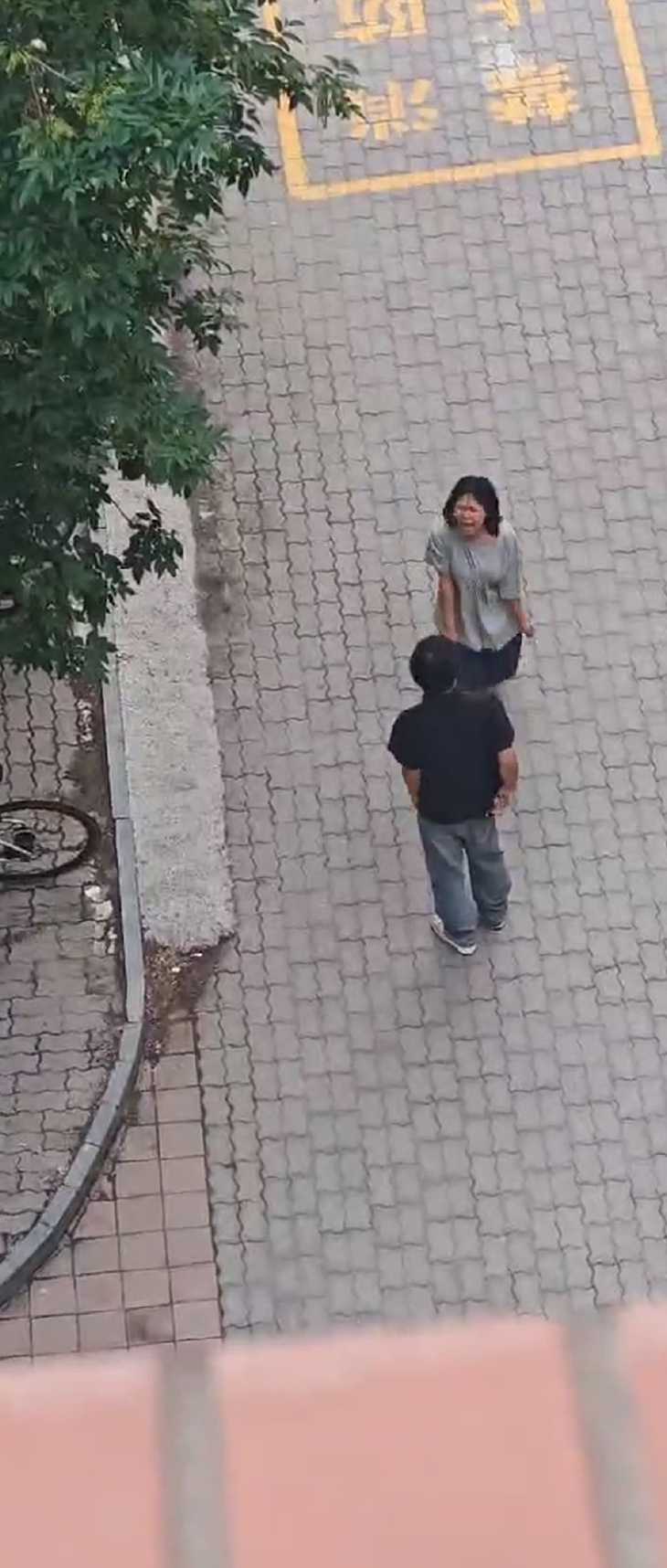 大学成年女生 7