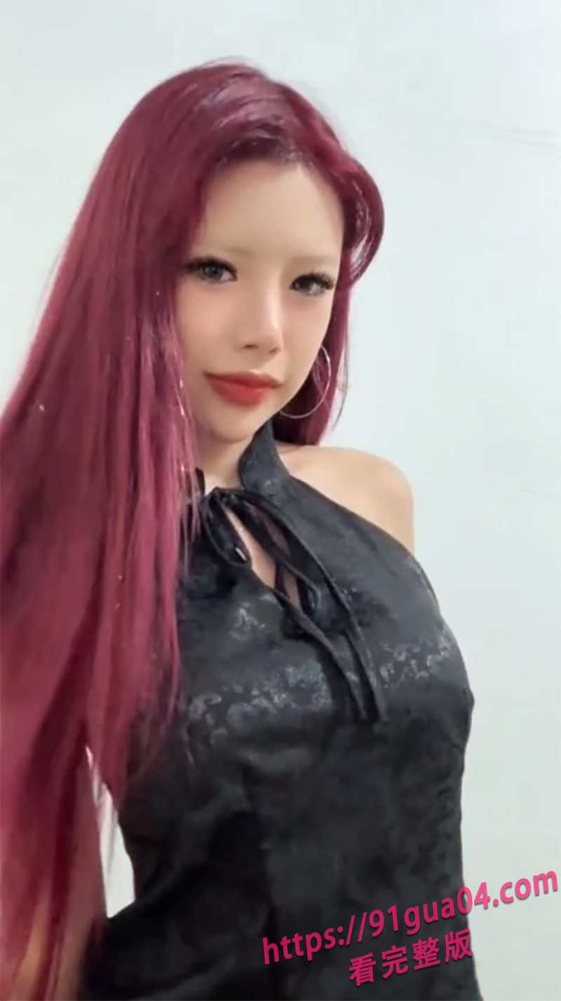 独家大瓜！新加坡babybebe性爱视频泄露 私下竟是金主玩具！