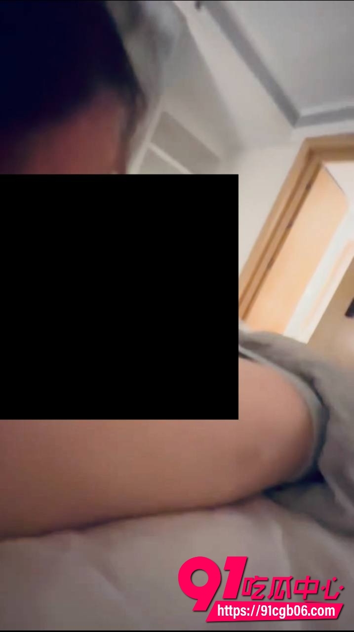 女网红慎婕劈腿闺蜜前男友被男友捶上热搜10