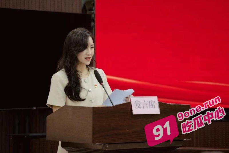 9_W_800px.jpg