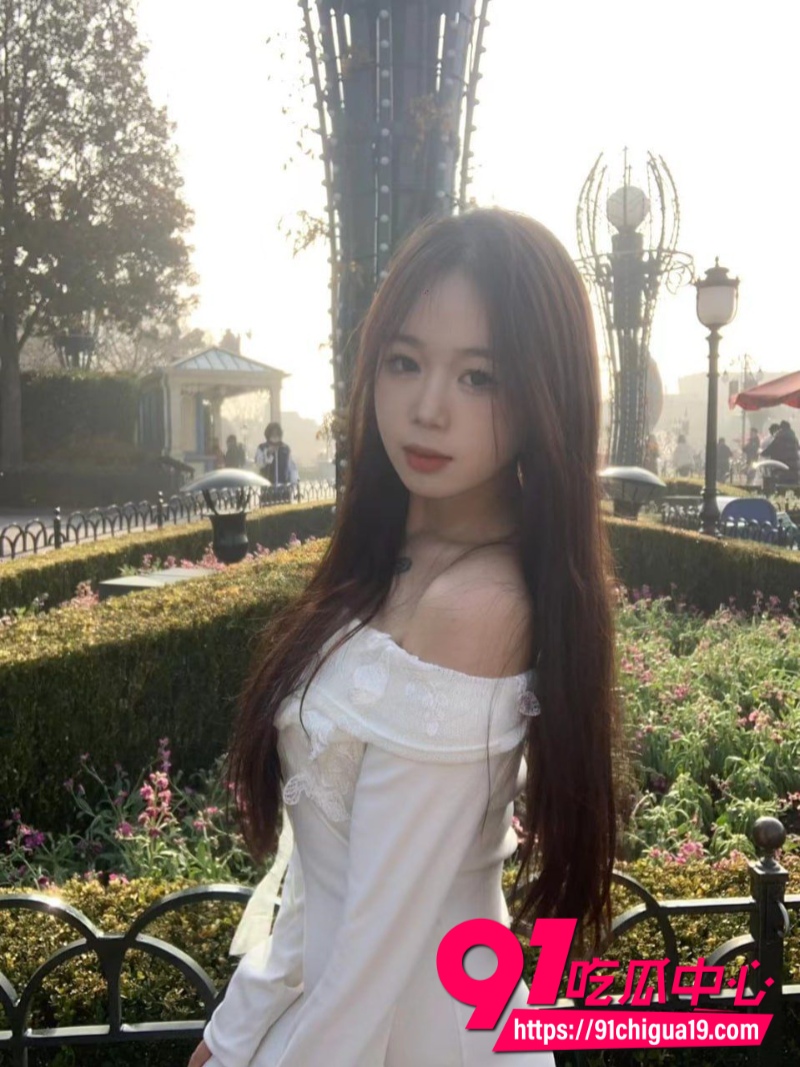 吉林松原钱苑夢情侣泄密视频 跟着二代男友旅游边玩边操 M属性爆棚！
