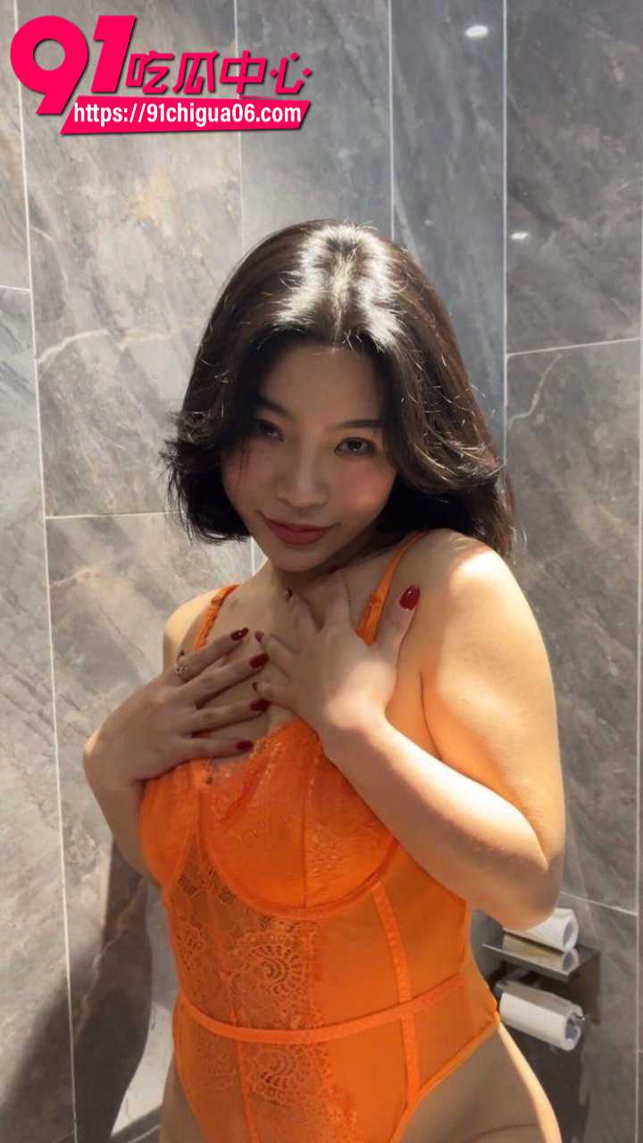 抖音博主芳姨饥渴美少妇私密裸照6 抖音博主芳姨饥渴美少妇私密裸照6