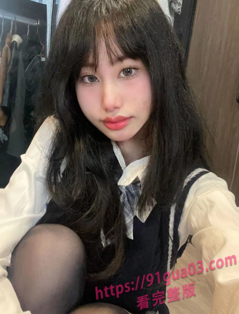 留学生王方锐大量自慰视频被男友流出 这身材也太顶了～ 配图