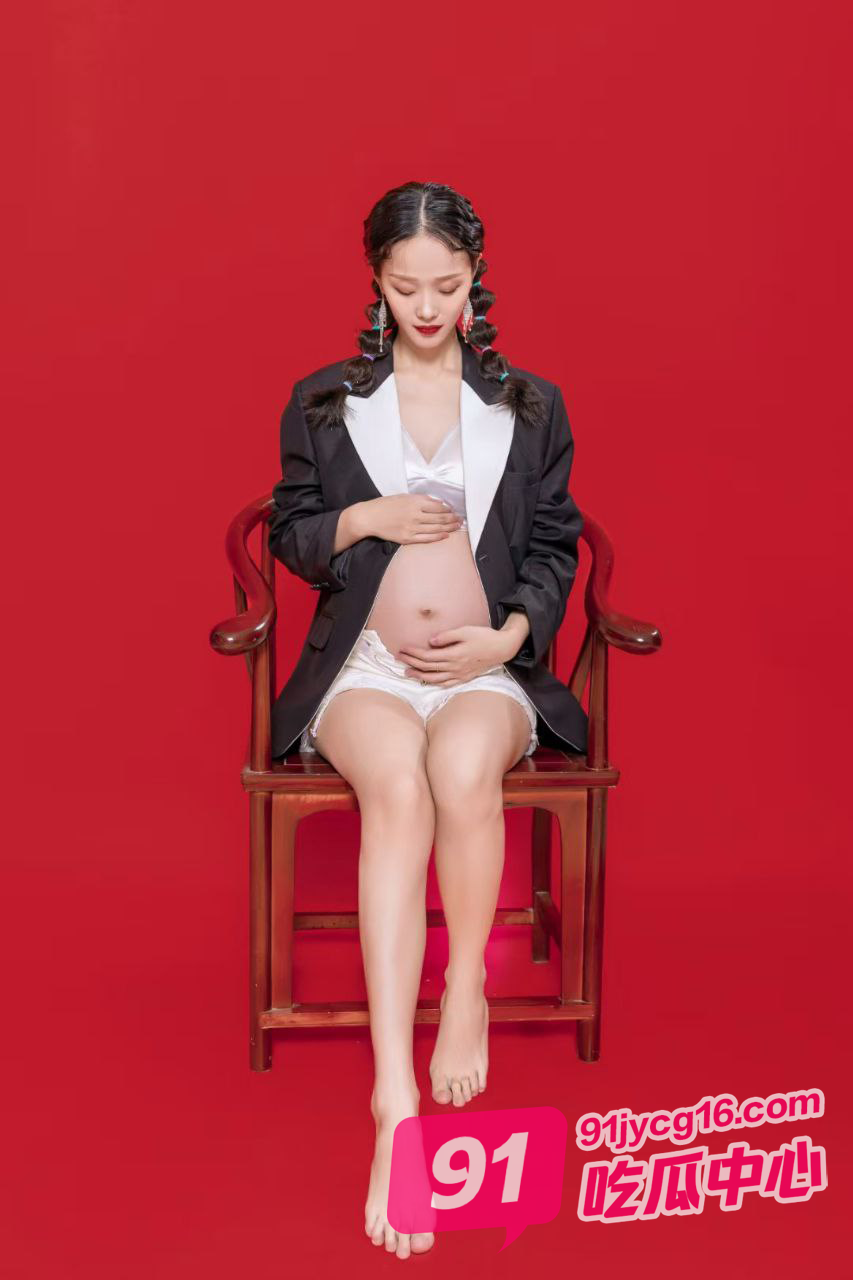福建莆田反差人妻方晶婚后跟网友裸聊被曝 生过小孩还这么嫩~ 配图9