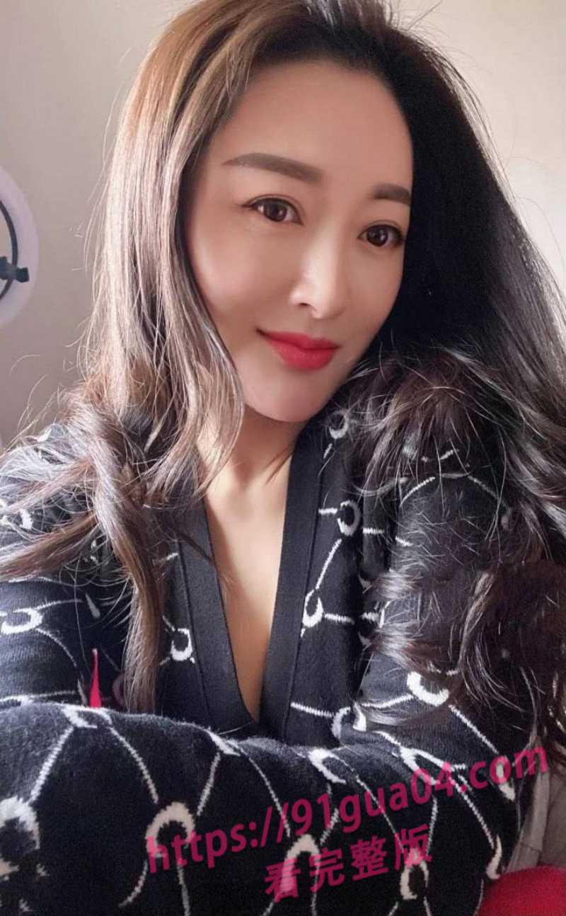 快手网红亦可馨竟做出如此事情～ 引来粉丝疯狂转发