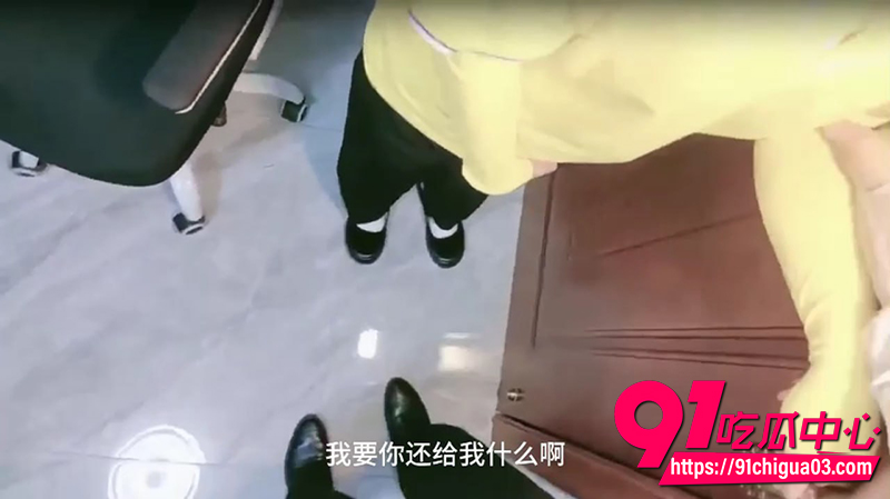 8小哥套路外卖小妹跳蛋塞逼 5