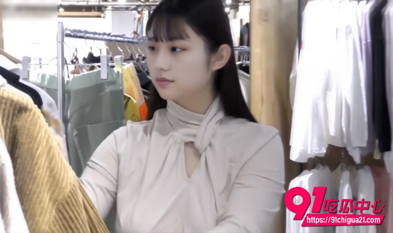 日本抄底偷拍2
