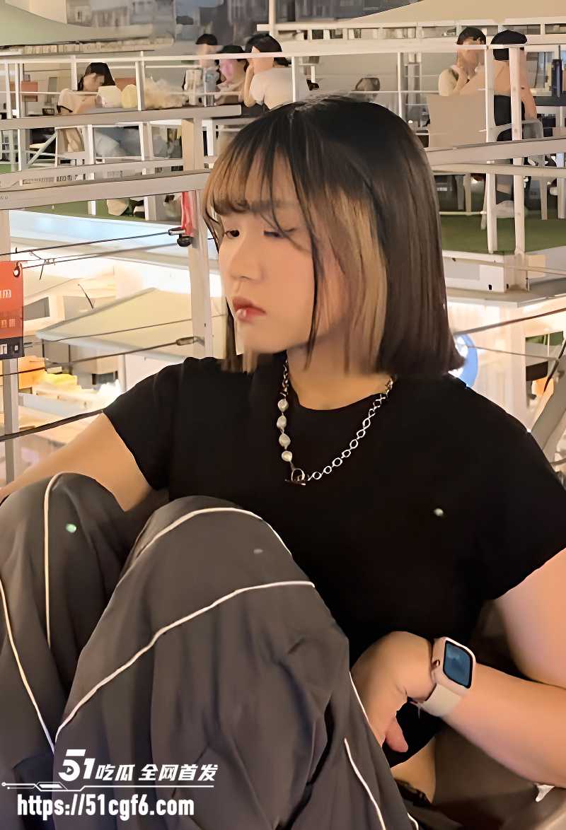 约炮清纯大眼妹视频流出 3 约炮清纯大眼妹视频流出 3