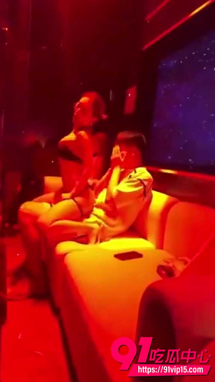 商K嫩模小姐姐贴脸裸舞9 商K嫩模小姐姐贴脸裸舞9
