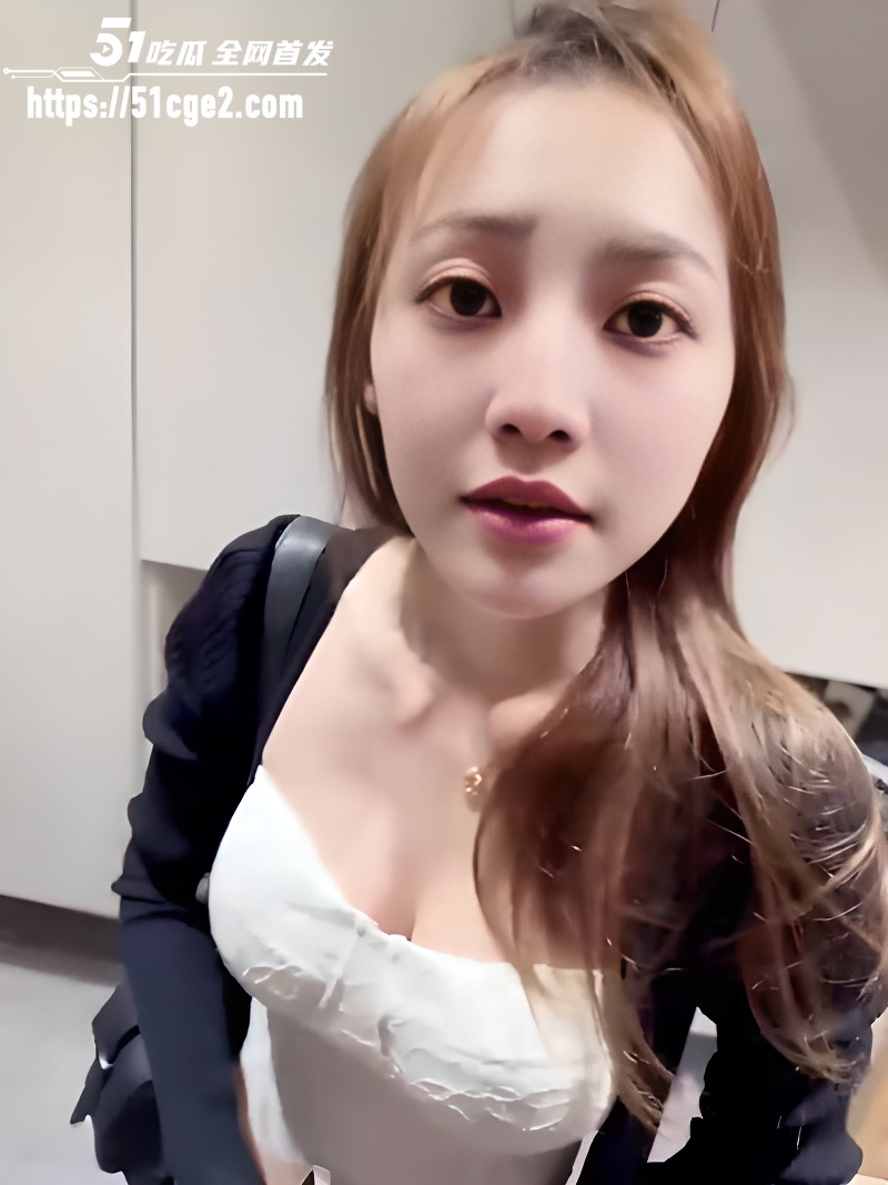 露脸极品女友一日VLOG 1