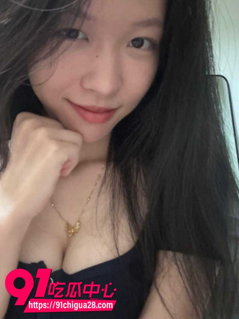 武汉大学女大学生钟淑玥被前男友背刺曝光2
