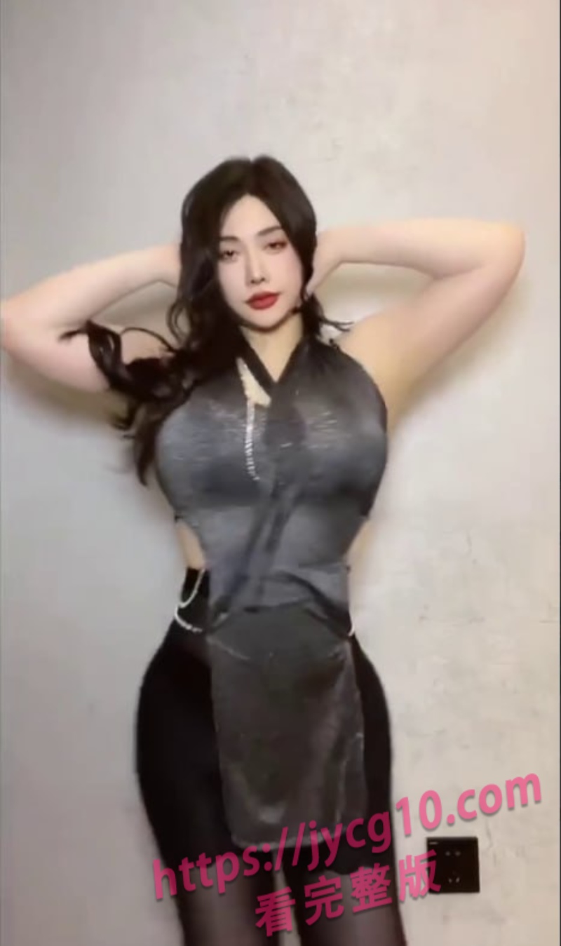 长腿网红美豹Vivi沉浸互动画面！身材拉满撩人心弦 配图3
