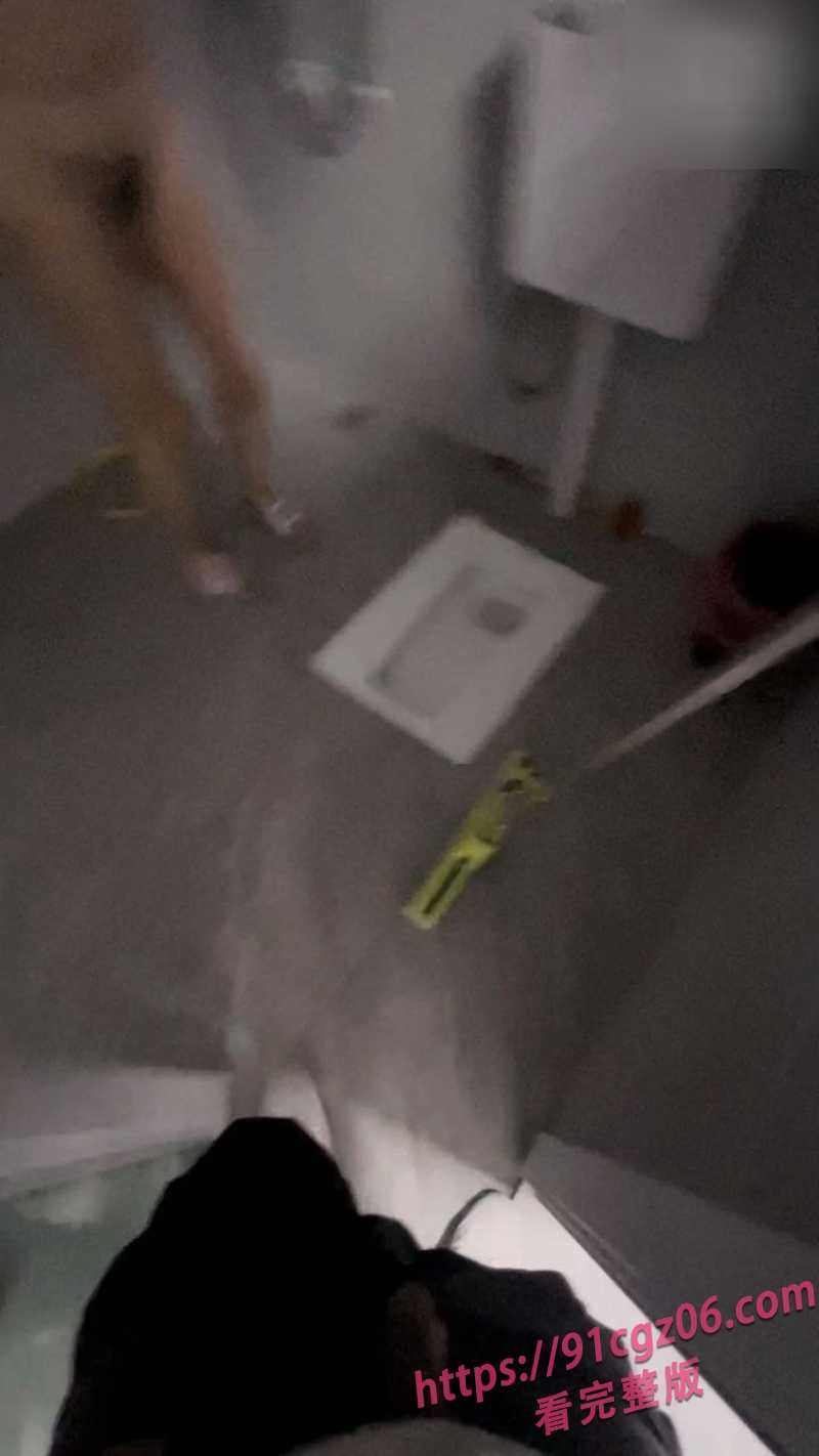 153