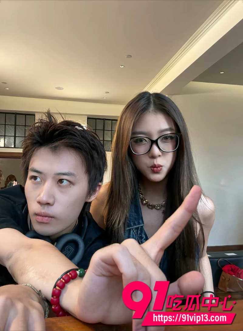 抖音23岁美少女Mameliya前男友太离谱赌博骗50万软饭硬吃还出轨新欢同居12