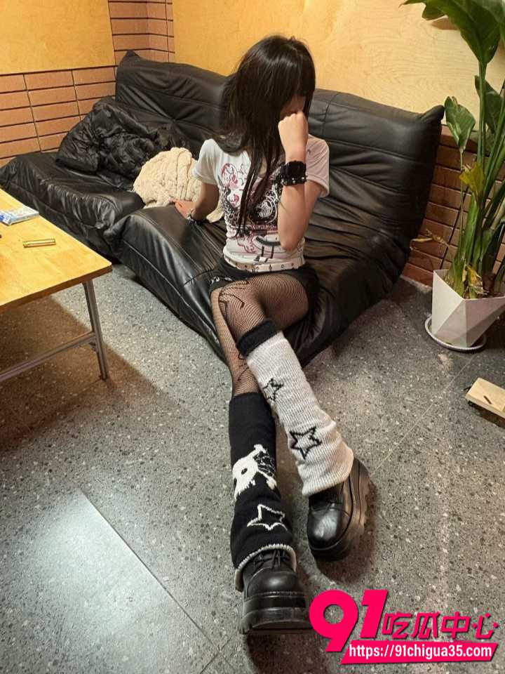 天津伯苓高中女生瑶瑶1