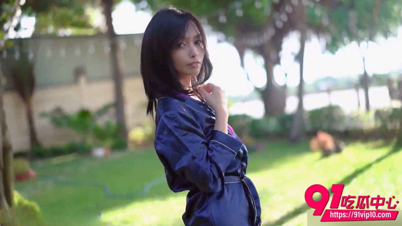 越南顶级女神JasmineJ私拍福利2