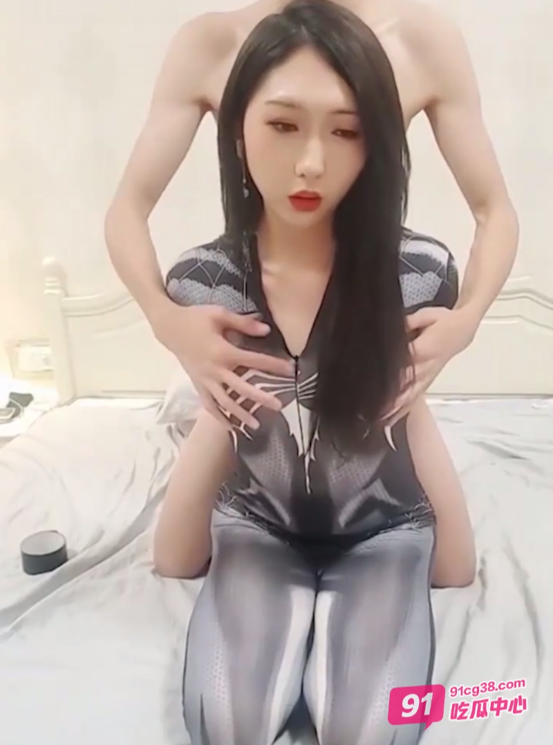 国产TS系列绝美伪娘 连体蜘蛛侠开裆诱惑 攻守兼备约炮各路大哥!