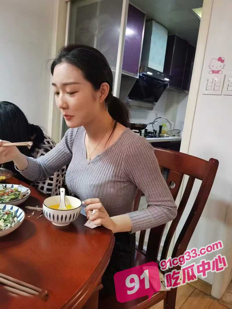 反差大学生陈曦与男友露脸性爱自拍被曝 上位浪叫的样子很骚