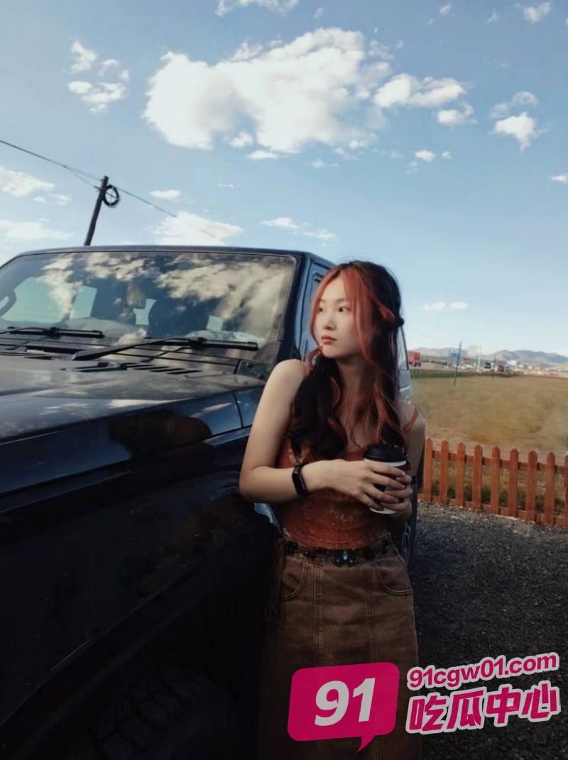 011.jpg