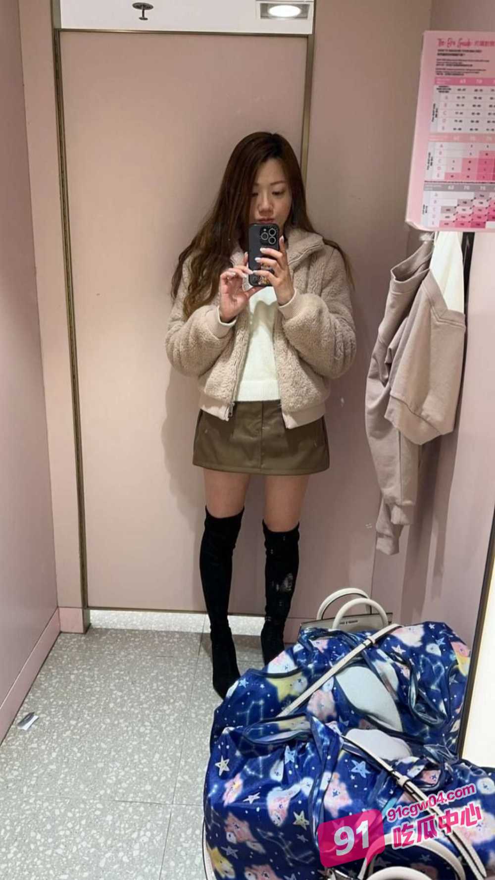 台湾风骚人妻 Lina 酒店激情啪啪 姿势大胆对镜自拍双双露脸尺度惊人 配图