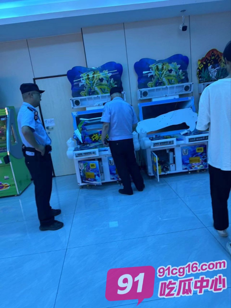 河南郑州给力桌球俱乐部拖欠助教工资 被曝光提供性服务 台球媛称还我卖B钱