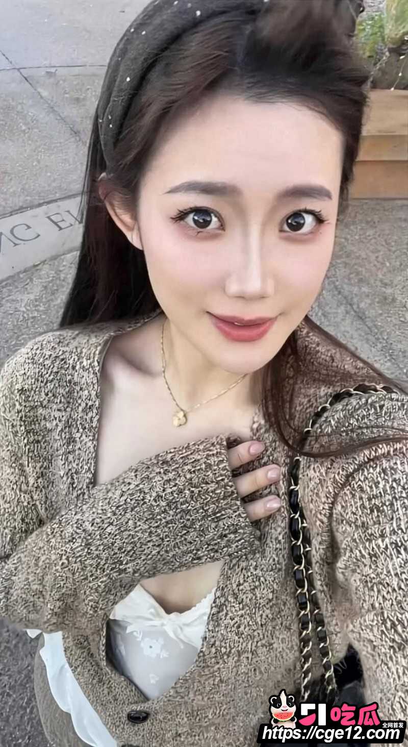 上海复旦教授王龙约炮视频流出08 上海复旦教授王龙约炮视频流出08