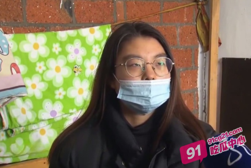 小仙女秦金山怀胎八月被抛弃 网友却大呼活该 没想到竟能这么作？